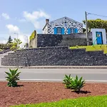 Casa Santa * Ribeira Grande