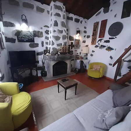 Nyaraló Casa Santa *