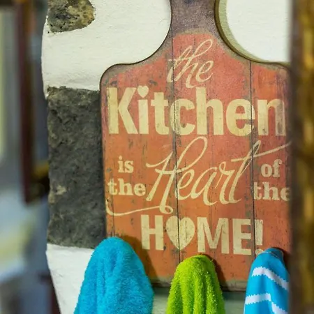 Casa Santa Ribeira Grande