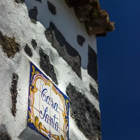 Casa Santa Nyaraló *