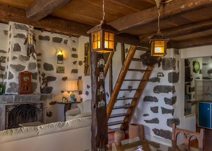 بيت للعطل Casa Santa هيبيرا غْريندي